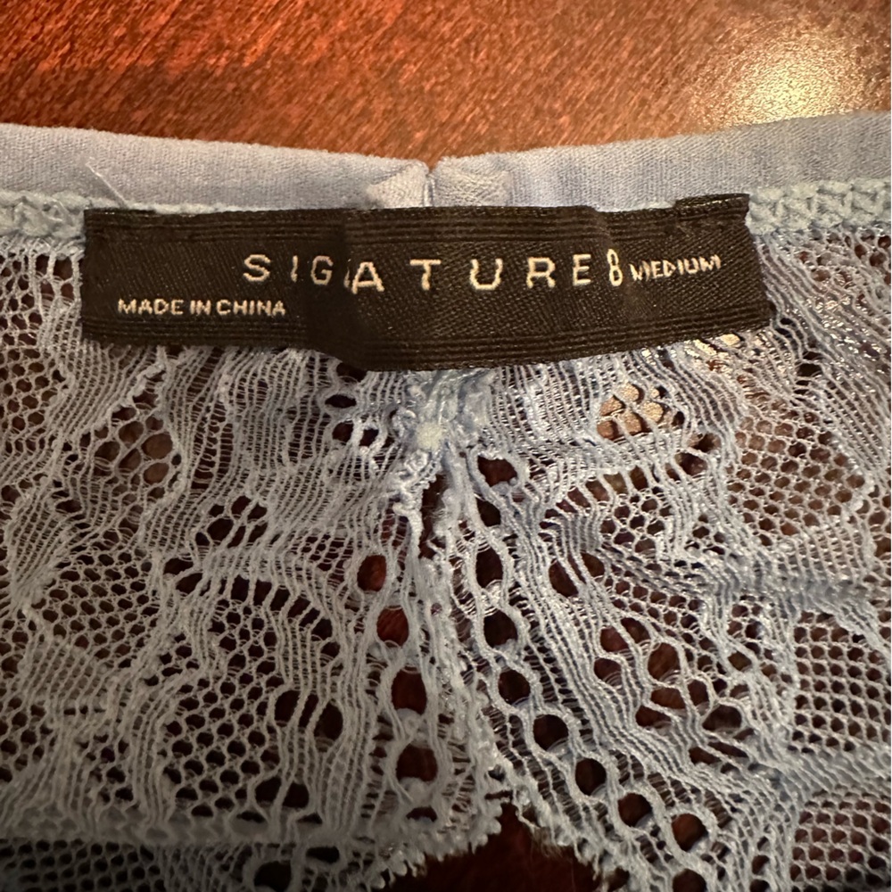 Signature 8 Bralette Bundle Blue White Medium EUC - Picture 5 of 8